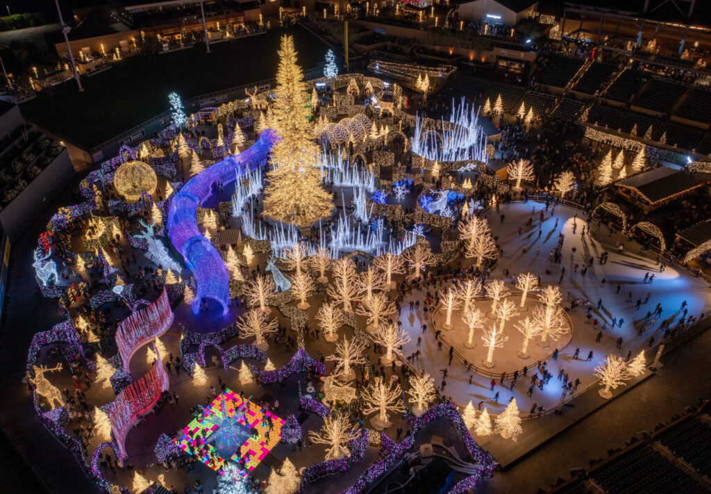 t mobile park enchant christmas maze seattle 2025